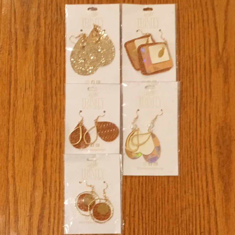 New Earrings Lot